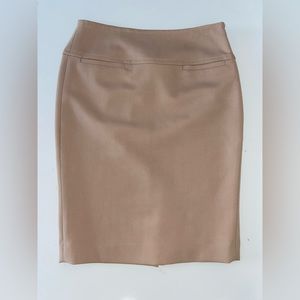 Ralph Lauren Black Label 100% Wool Luxury Skirt, Size 4 Brand New With Tag